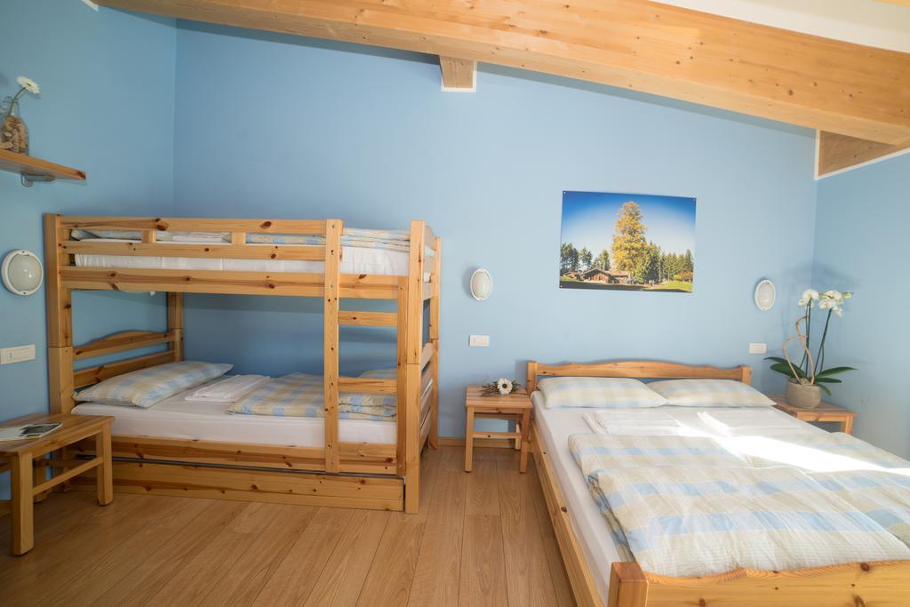 Hostel L'Ost - Ostello Di Grumes Δωμάτιο φωτογραφία